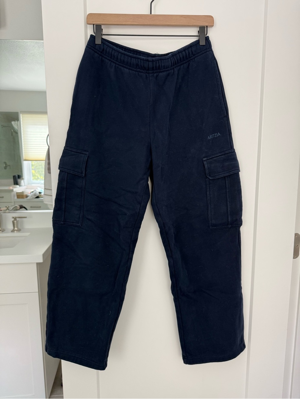 Aritzia Navy Cargo Sweatpants
